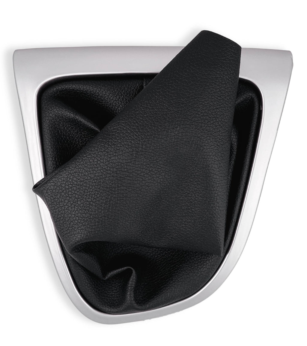 Kit Cuffia in Similpelle Nera e Telaio Colore Argento per Leva Cambio Compatibile con Renault Clio Iv Serie 4 Dal 2012 al 2020